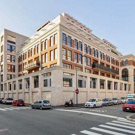 Urban Luxury - Bright And Central Apartment ميلان المظهر الخارجي الصورة